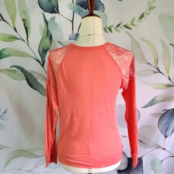 LEI | Lace Shoulder Long Sleeve Top in Coral sz XL - Picture 3 of 6